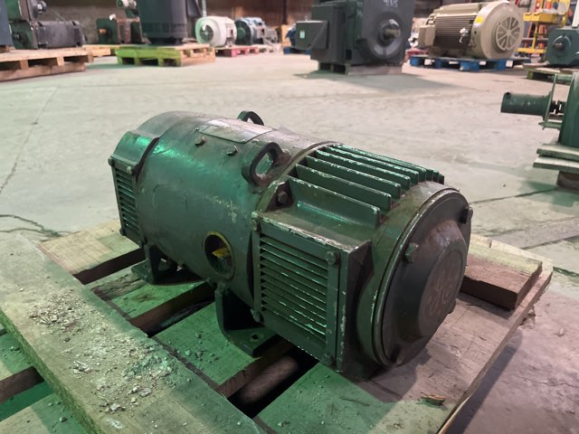 General Electric 15 HP 2500/3000 RPM 219AT DC Motors 91139